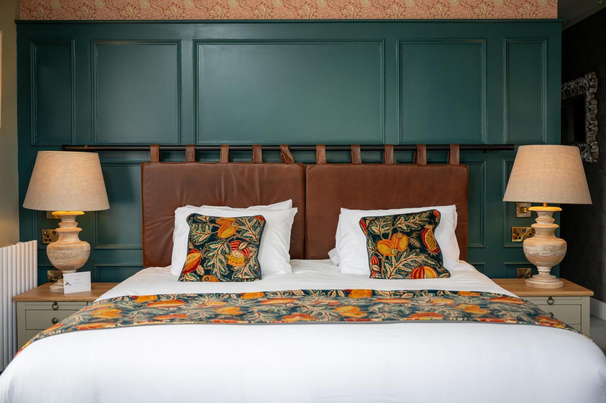 The Royal Inn By Chef & Brewer Collection Портисхед Экстерьер фото